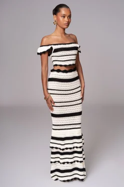 JLUXLABEL Black Corazon Ruffle Skirt Set
