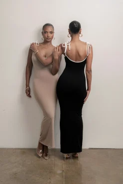 JLUXLABEL Black/Beige Shawna Reversible Maxi Dress