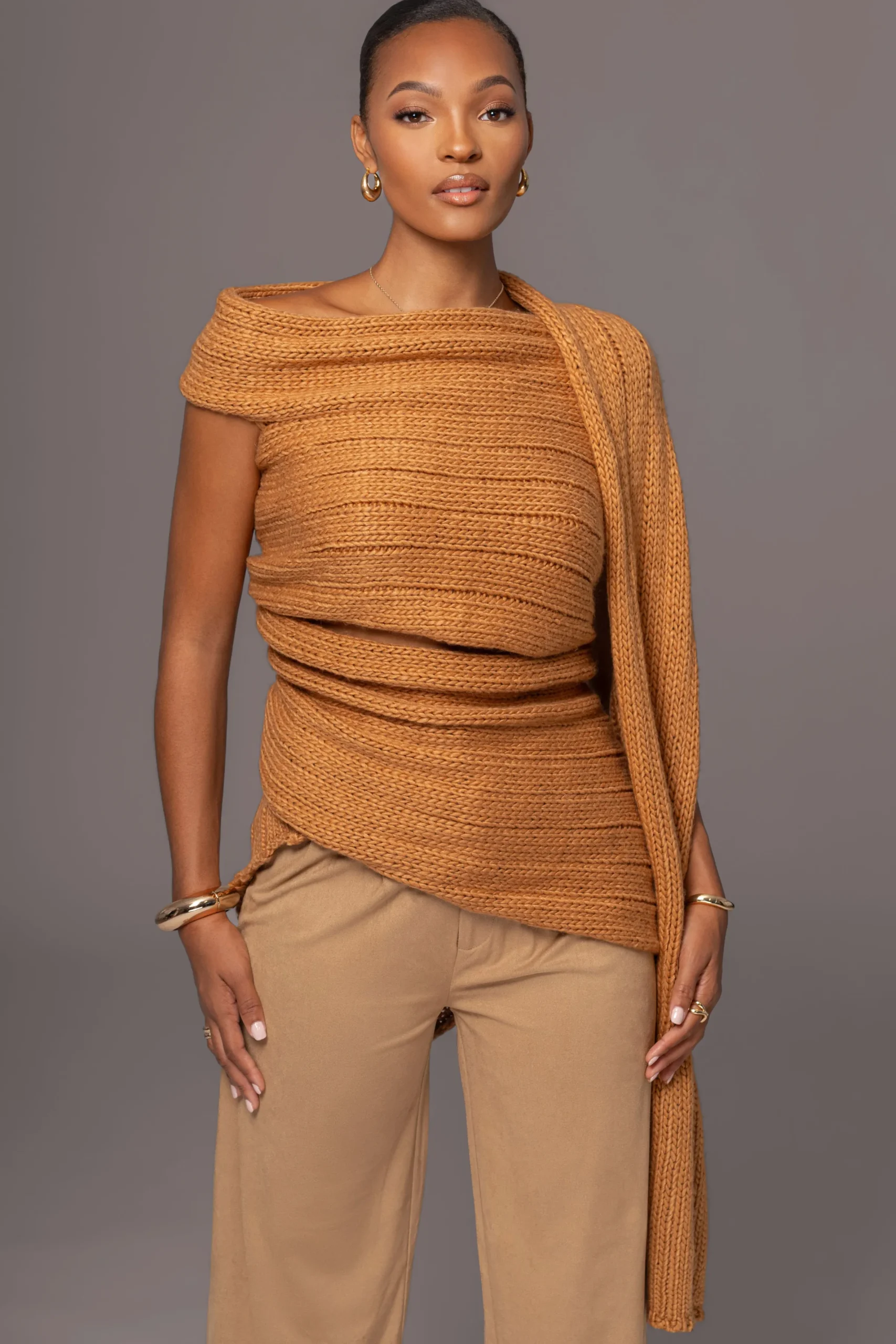 JLUXLABEL Camel Soft Life Cable Knit Sweater Top