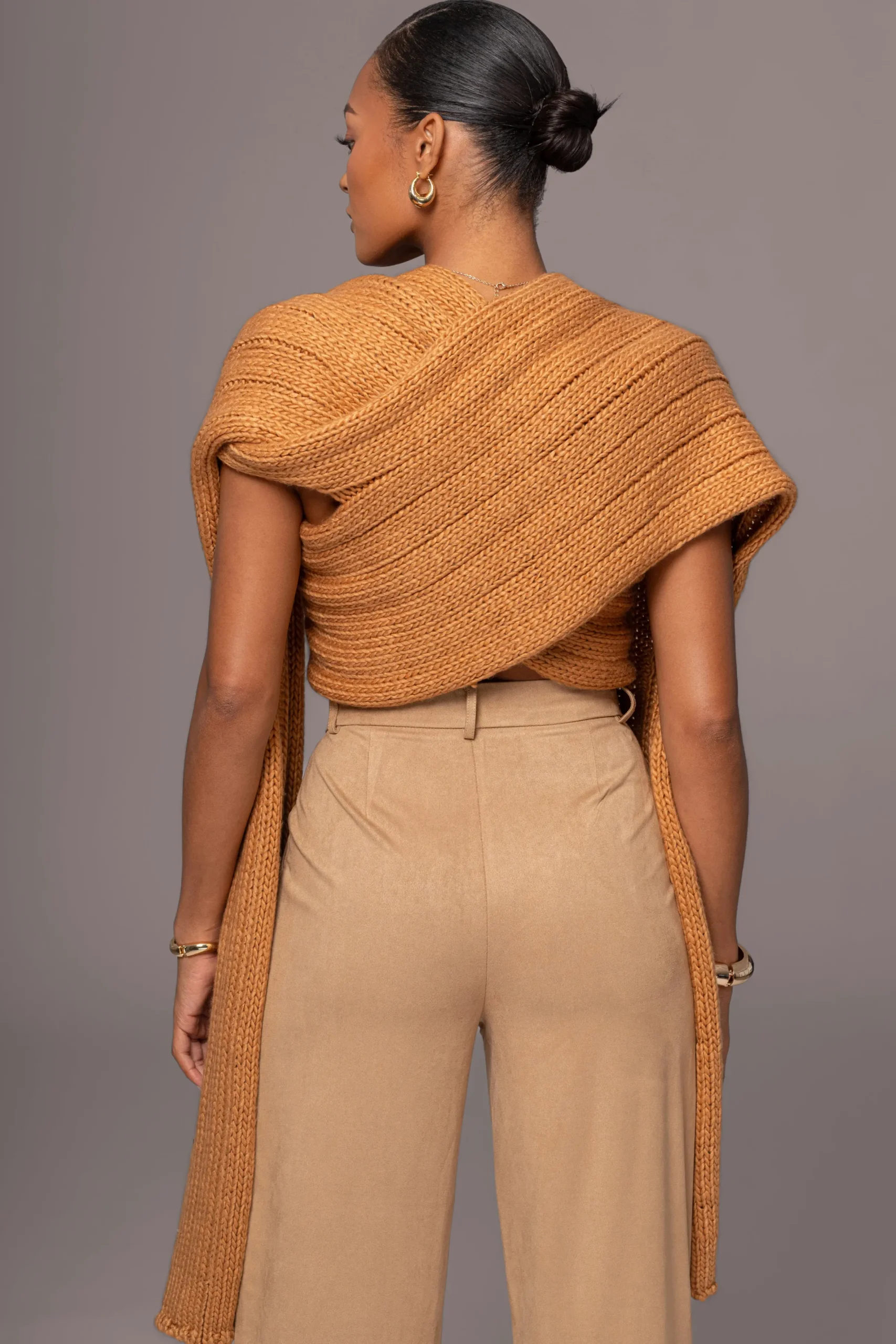 JLUXLABEL Camel Soft Life Cable Knit Sweater Top
