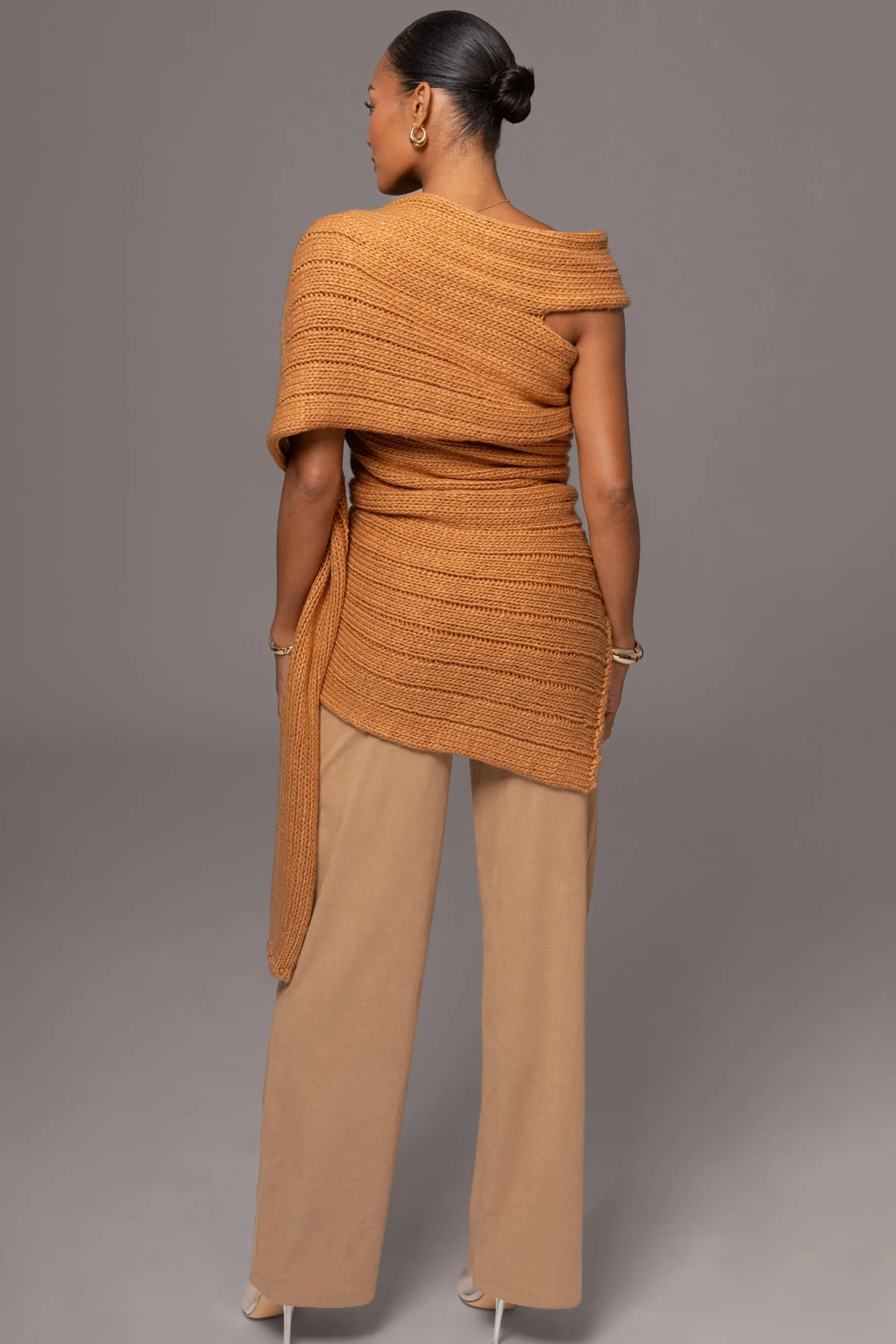 JLUXLABEL Camel Soft Life Cable Knit Sweater Top