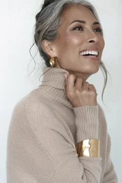 JLUXLABEL Gold Luminous Open Hoop Earrings