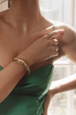 JLUXLABEL Gold Myra Hinge Bracelet