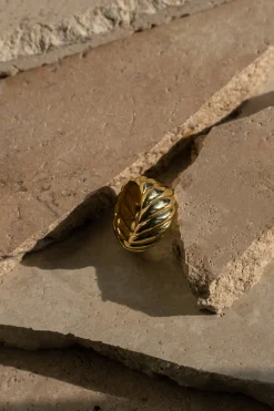 JLUXLABEL Gold Reo Croissant Ring