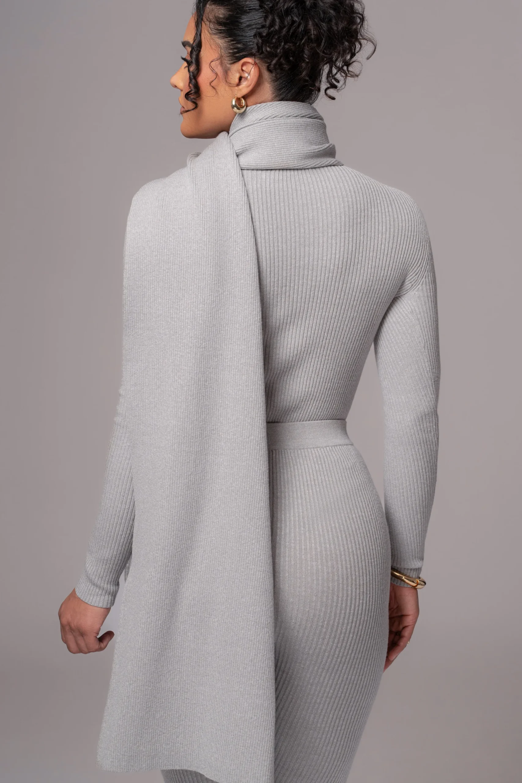 JLUXLABEL Heather Grey Cardinal Essential Knit Scarf