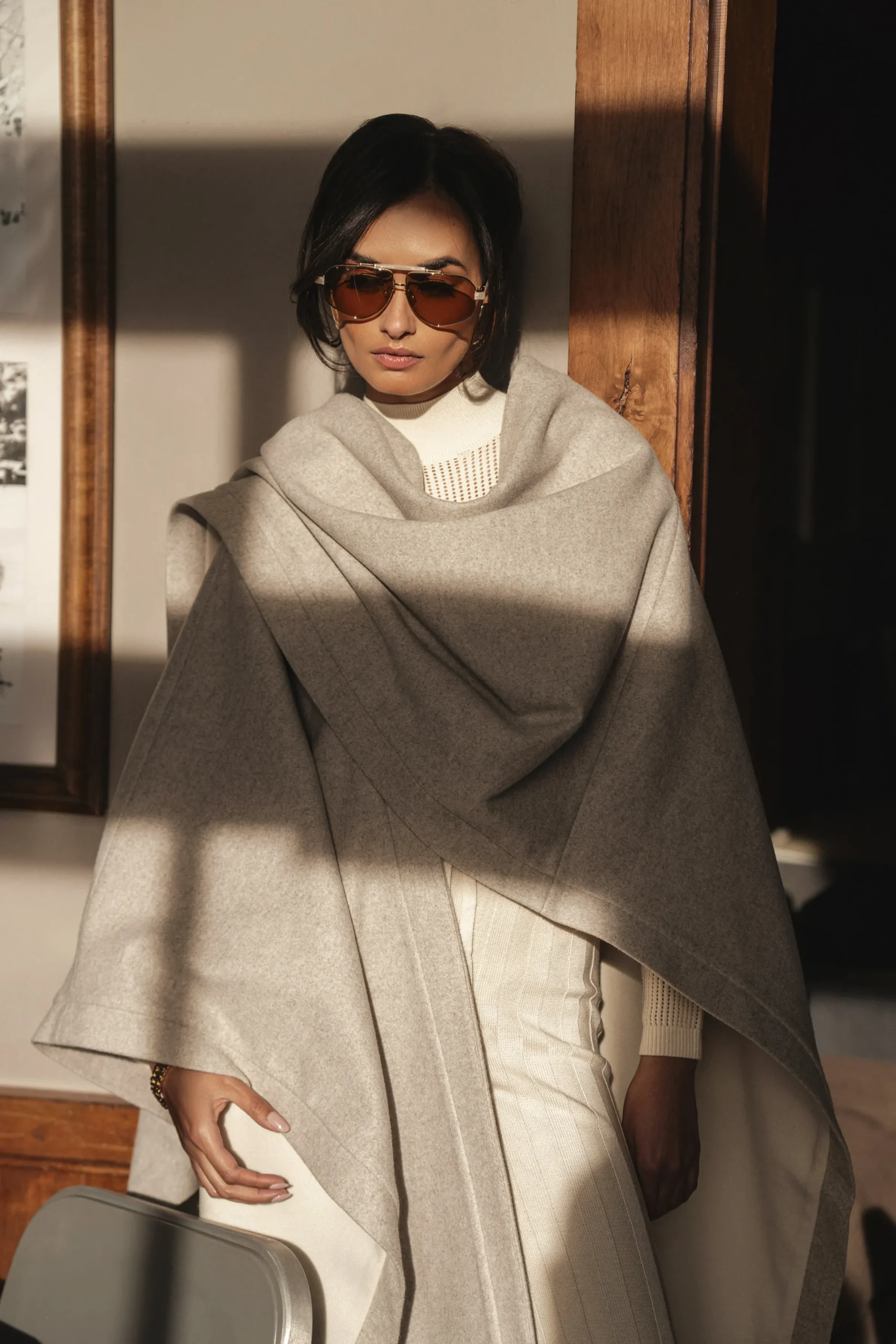 JLUXLABEL Ivory Park City Reversible Shawl