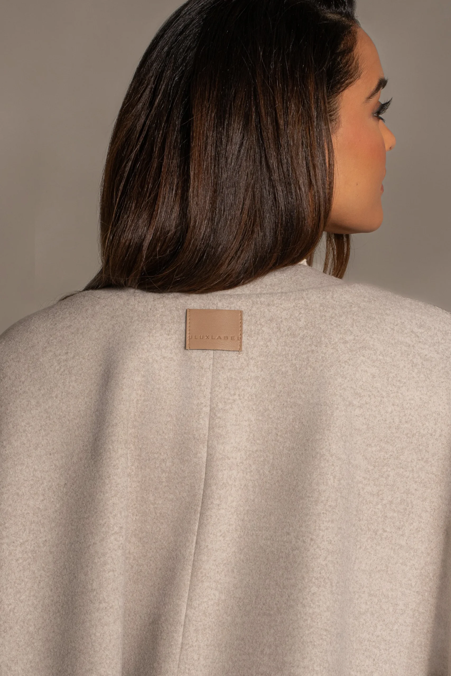 JLUXLABEL Ivory Park City Reversible Shawl