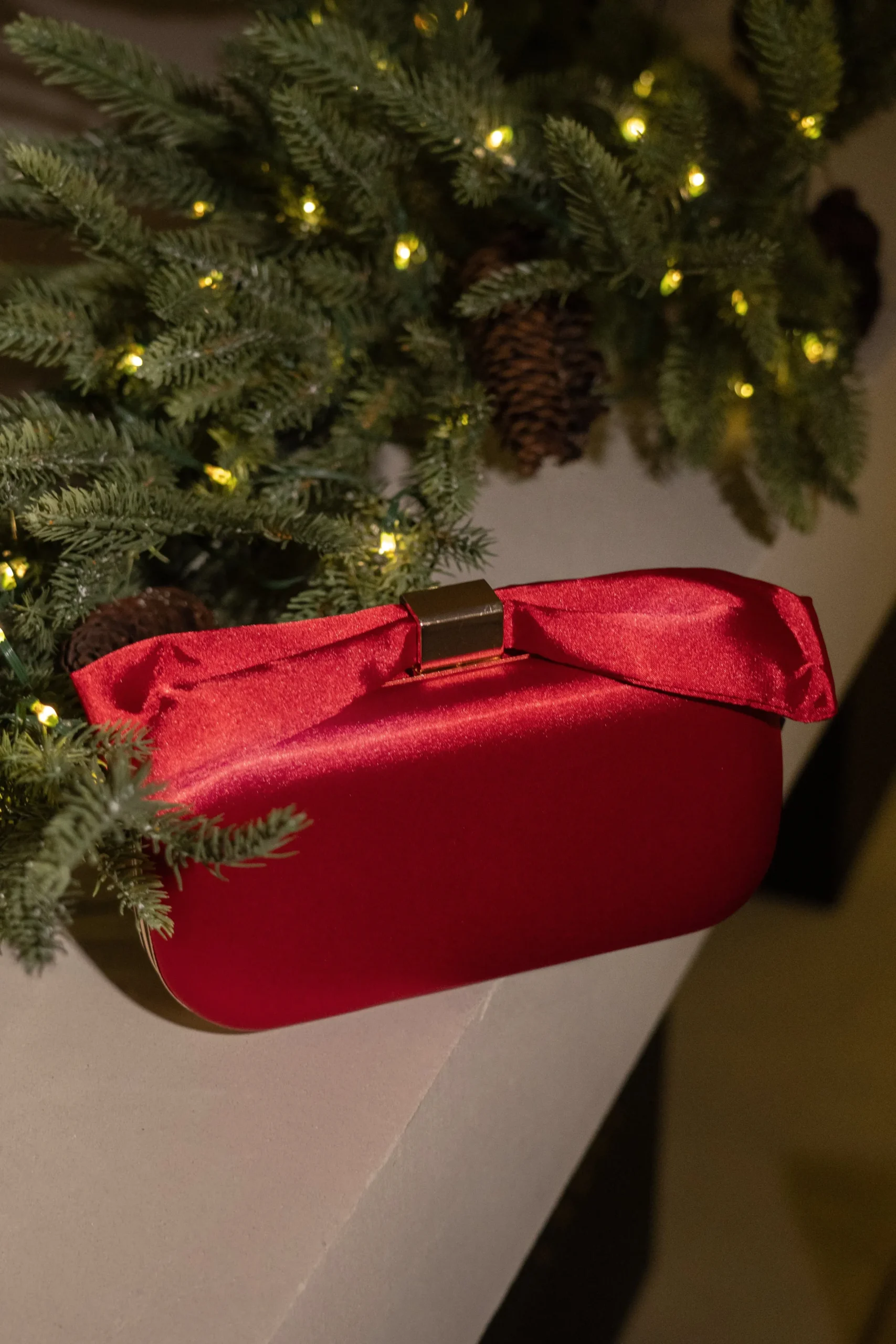 JLUXLABEL Red Satin Bow Clutch