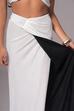 JLUXLABEL White/Black Venus Reversible Skirt Set