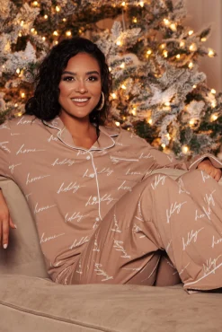 JLUXLABEL White/Tan Home For The Holiday Adult Pajama Set